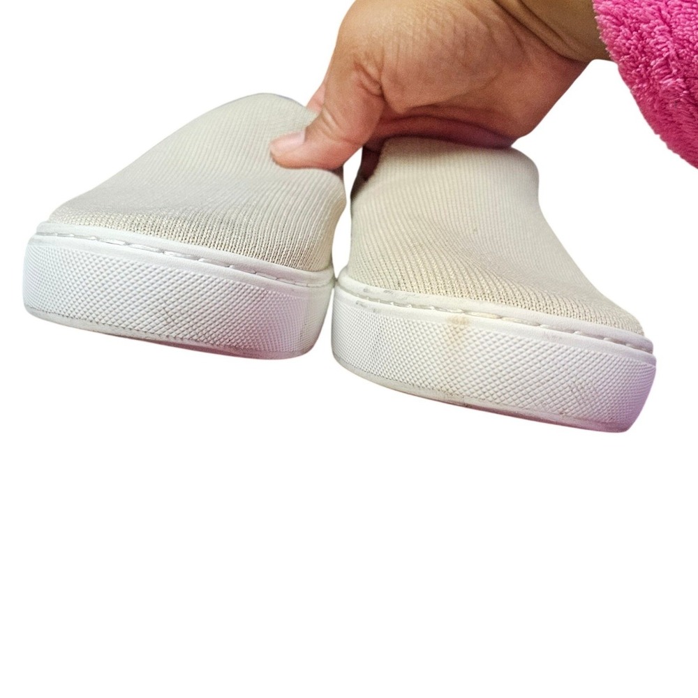 Rothy's The Original Slip On Sneaker In Sand Women's Size 8.5 - Picture 7 of 14
